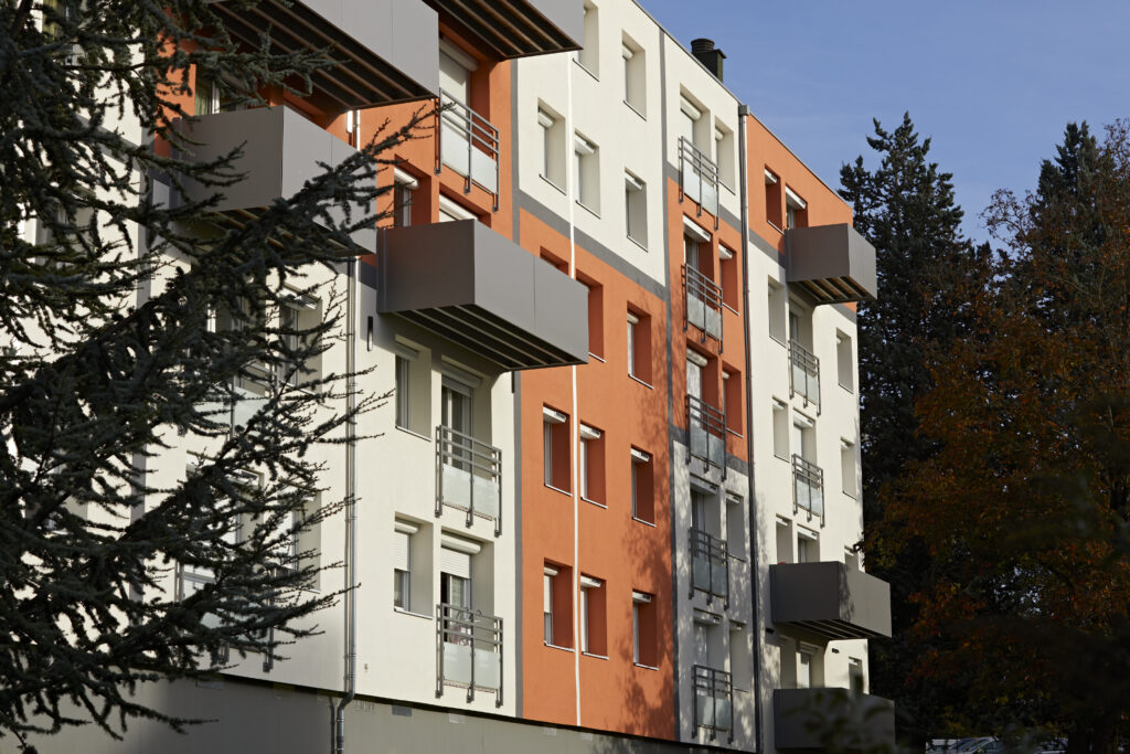 Rénovation énergétique globale de la copropriété Bellevue à Chalon-sur-Saône - façade moderne
